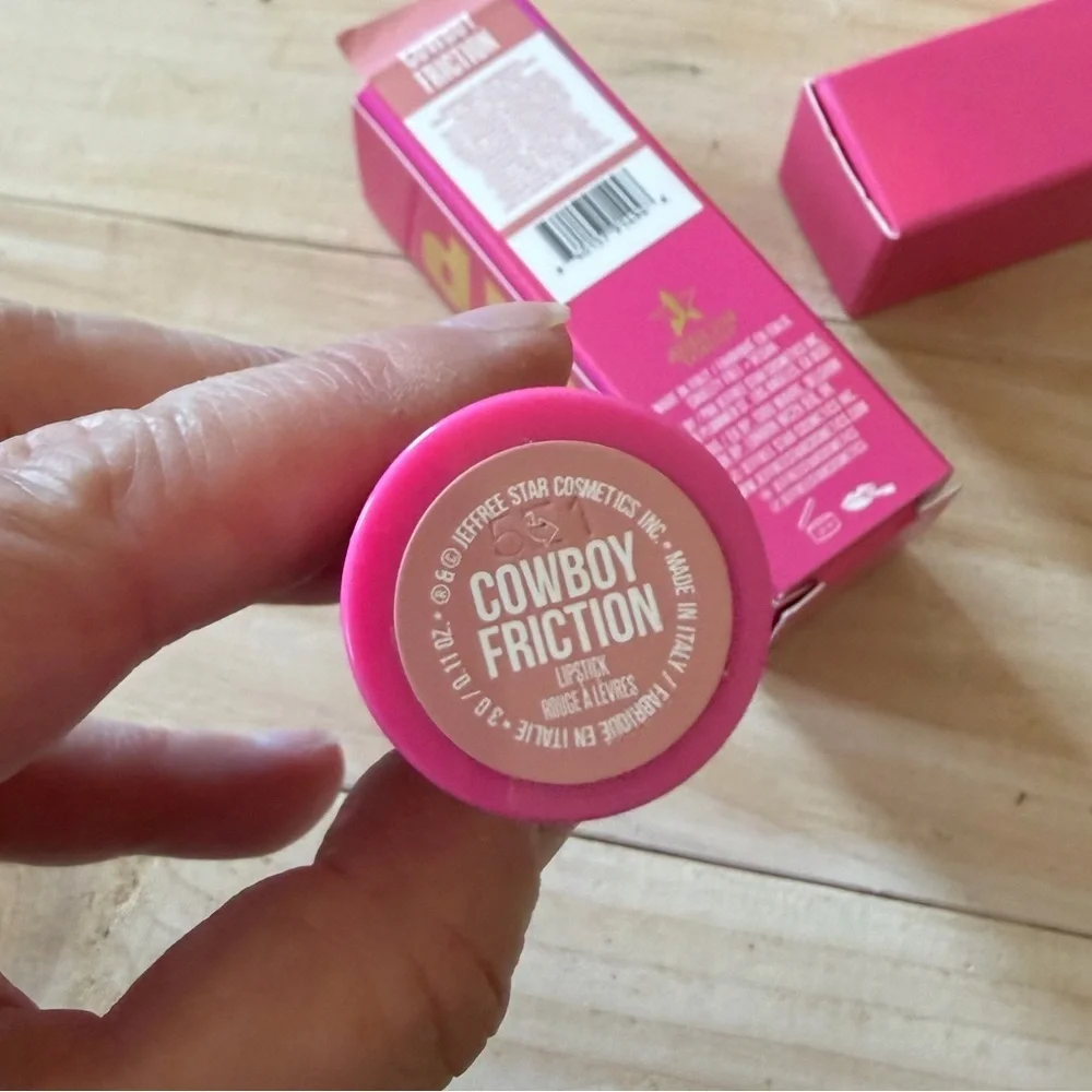 Jeffree Star Cosmetics Shiny Trap Lipstick in Cowboy Friction NEW